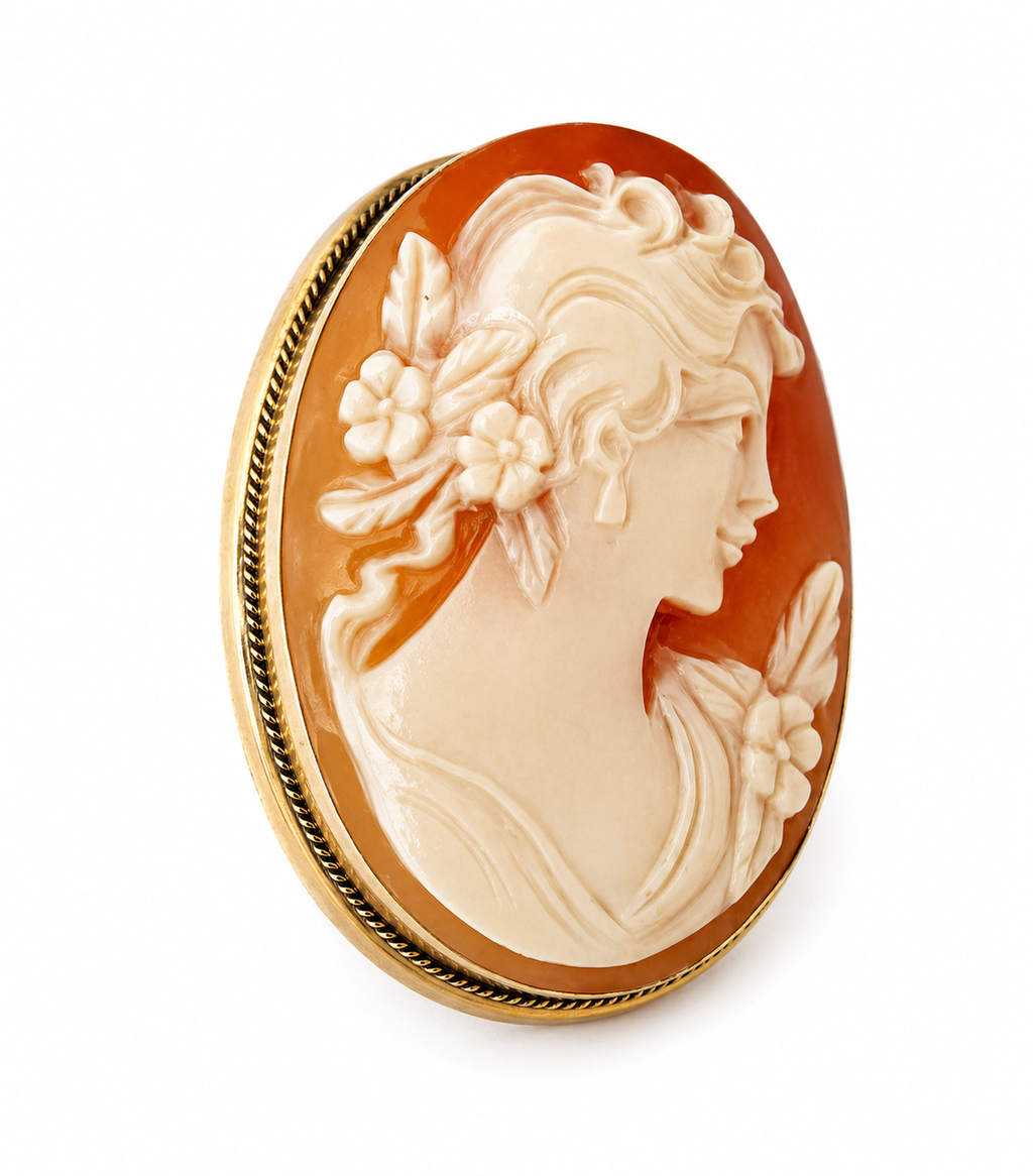 Antique Victorian  9ct Gold Shell Cameo Brooch Pendant