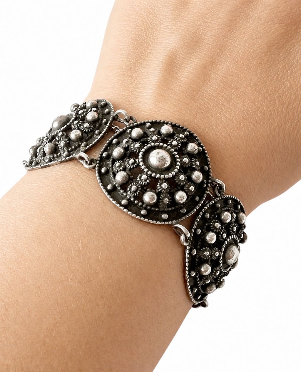 Vintage Dutch Silver Zeeuwse Knoop Bracelet