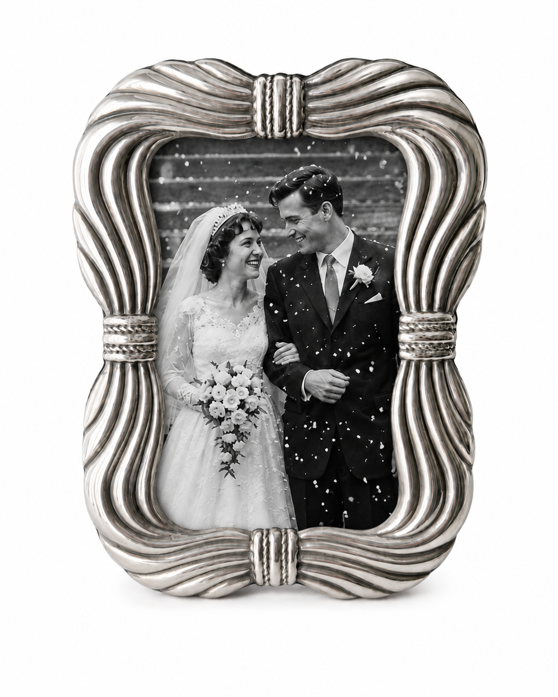 Vintage 1980s Silver Plated Photo Frame – Ornate Ribbed 3 x 5 Picture Frame