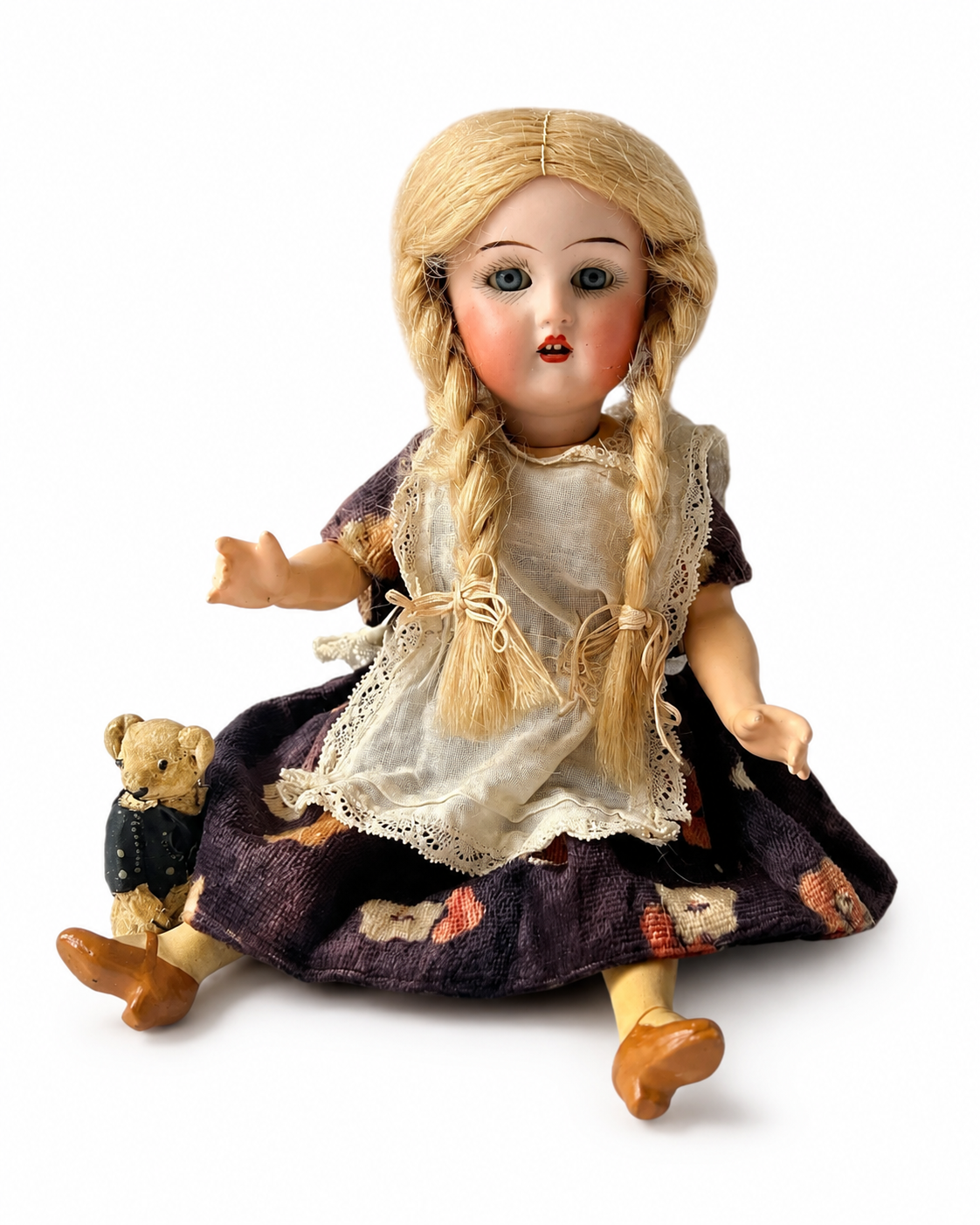 Antique Kammer & Reinhardt Bisque Mignonette Doll: 7.5" Sleeping Eyes