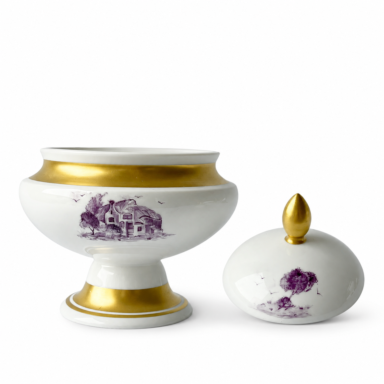 KPM Berlin Porcelain Sugar Bowl, Königliche Porzellan-Manufaktur Bomboniere, Gold Trim, 1945–1962