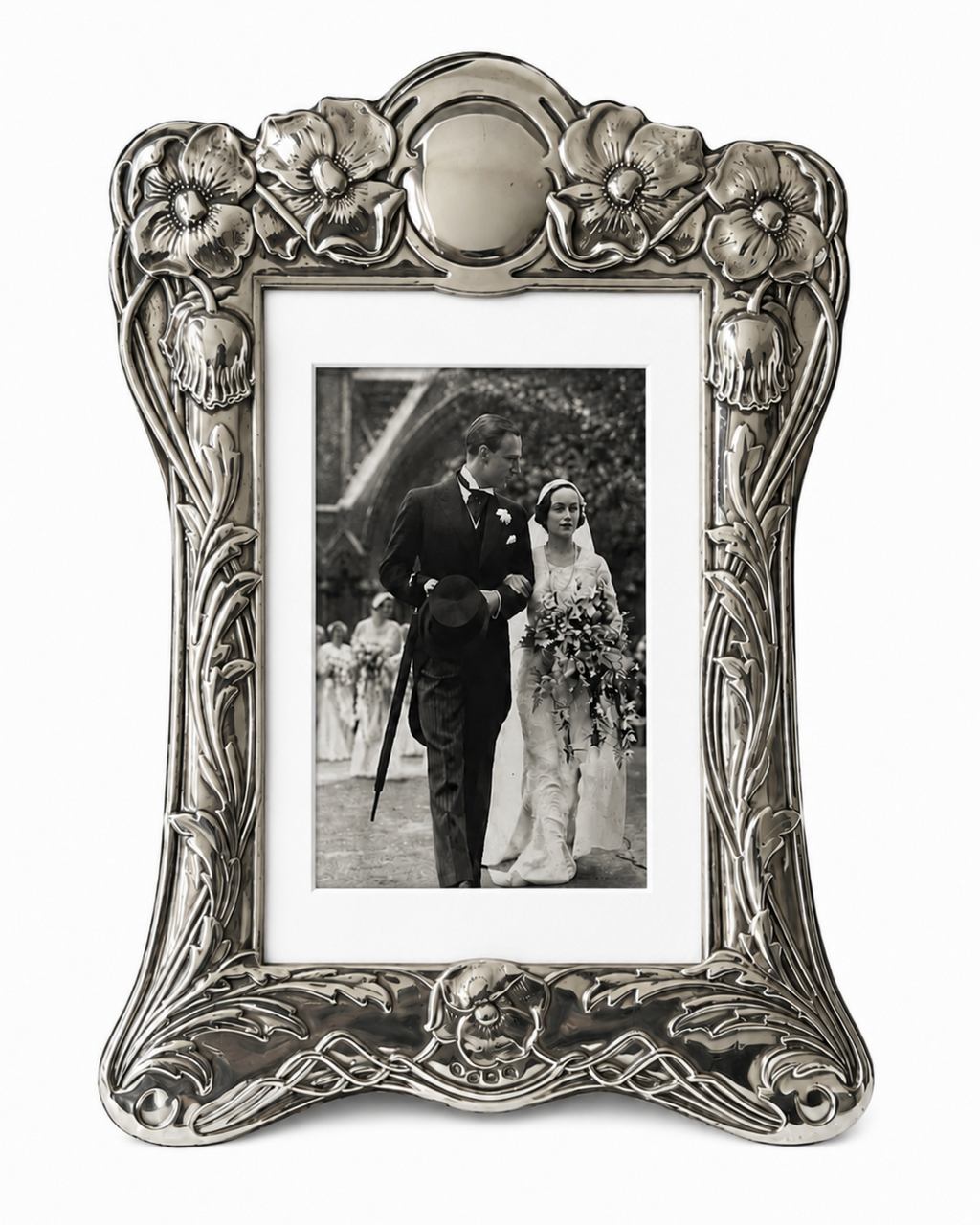 Vintage Sterling Silver Photo Frame – Carr’s Sheffield 1988, Art Nouveau Floral Design