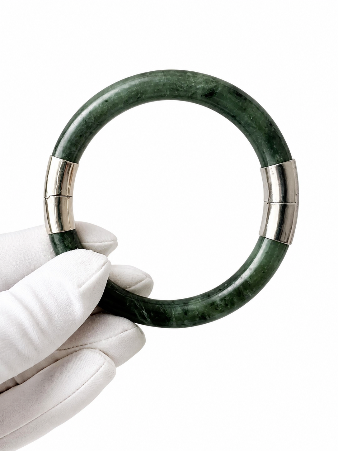 Vintage Nephrite Jade Bangle Bracelet With Silver Tone Caps.