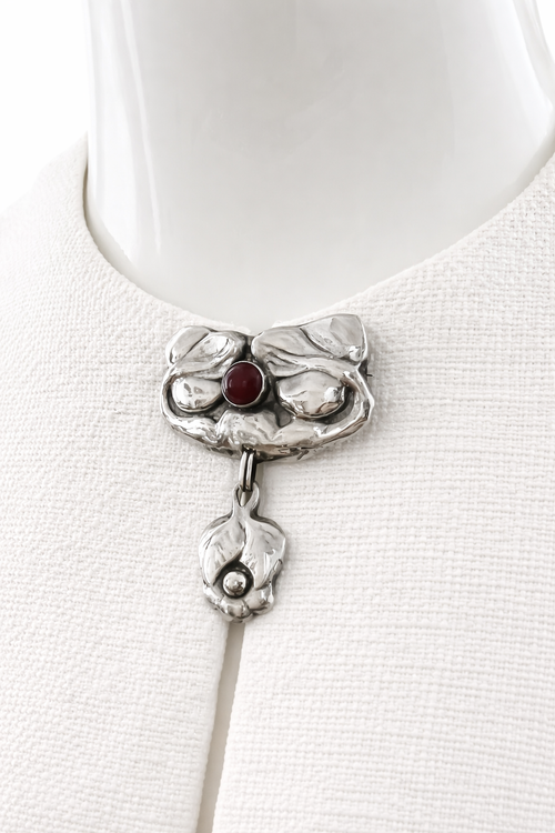 Bernhard Hertz Danish Art Nouveau Silver Carnelian Brooch Meyle Meyer Jugendstil Drop Brooch