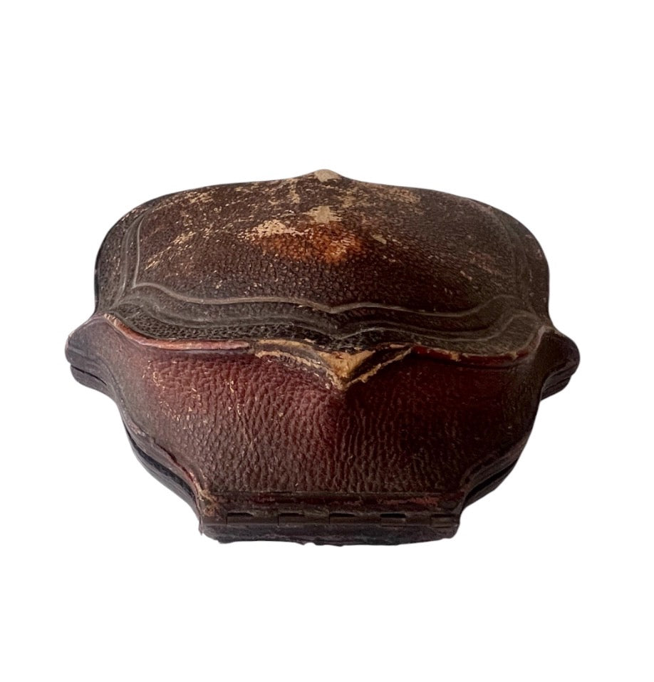 Antique Brown Leather Jewellery Presentation Case with Blue Velvet Interior