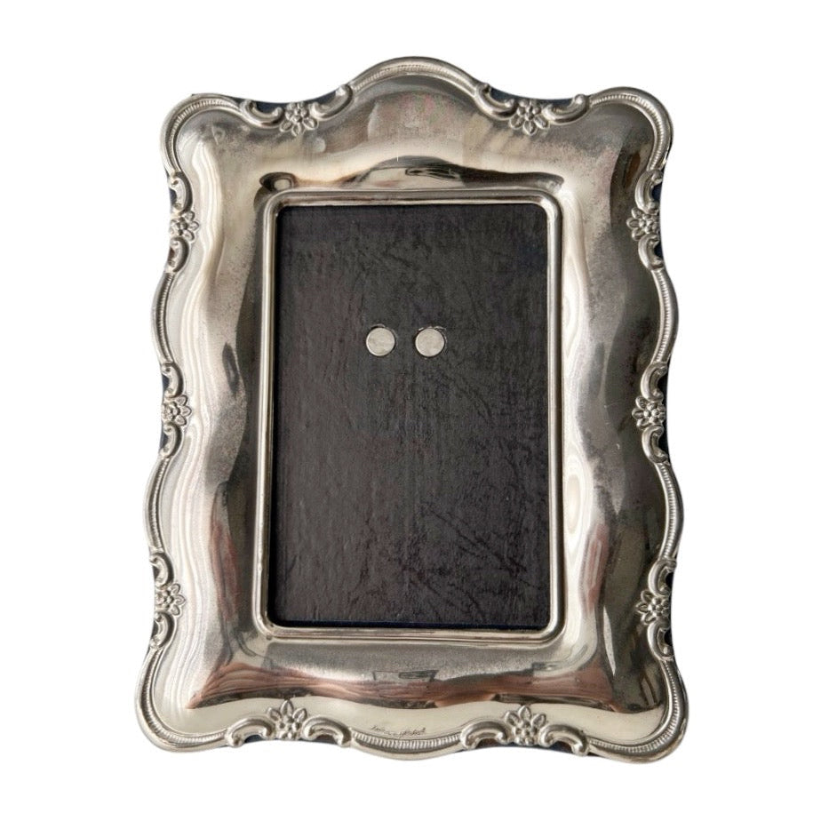 Vintage Silver Plated Photo Frame – Ornate Floral Design