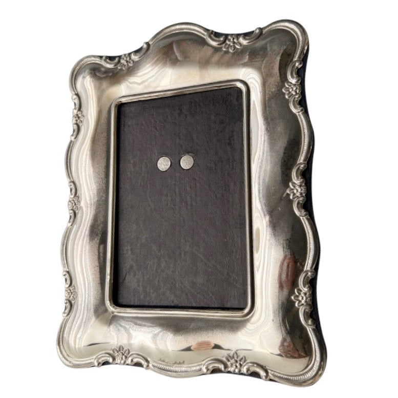 Vintage Silver Plated Photo Frame – Ornate Floral Design