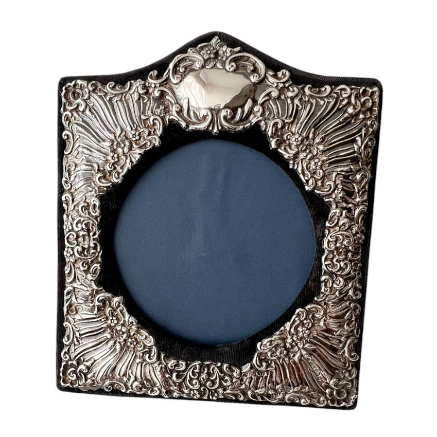 Vintage Large Sterling Silver Photo Frame – Toye, Kenning & Spencer, Birmingham 1997