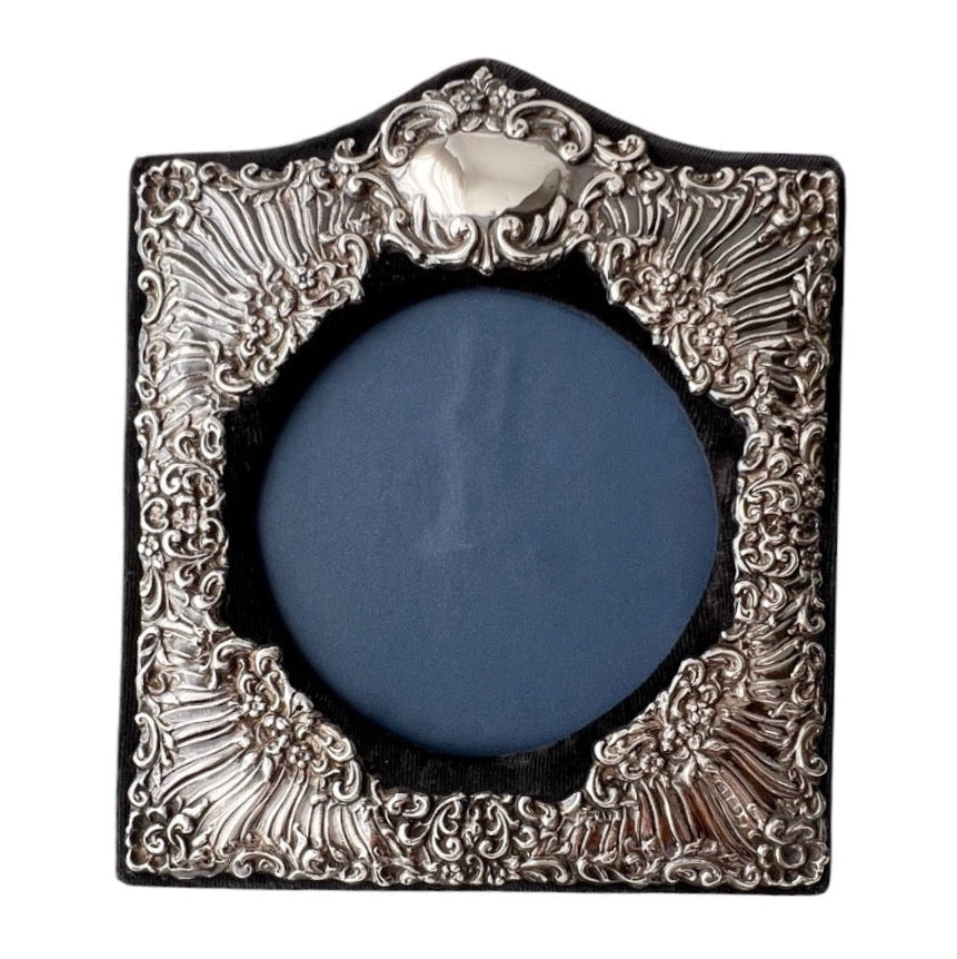 Vintage Large Sterling Silver Photo Frame – Toye, Kenning & Spencer, Birmingham 1997