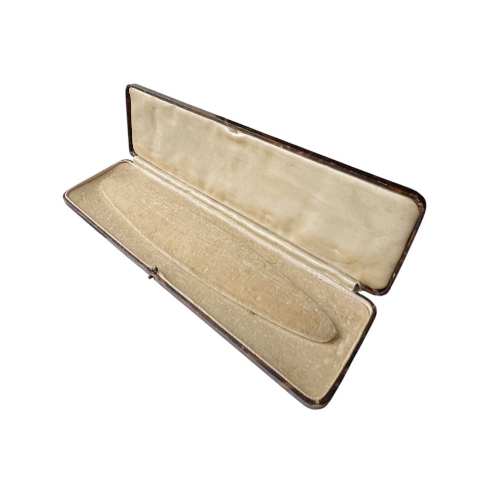 Antique Necklace Presentation Box in Brown Leather with Cream Velvet Lining