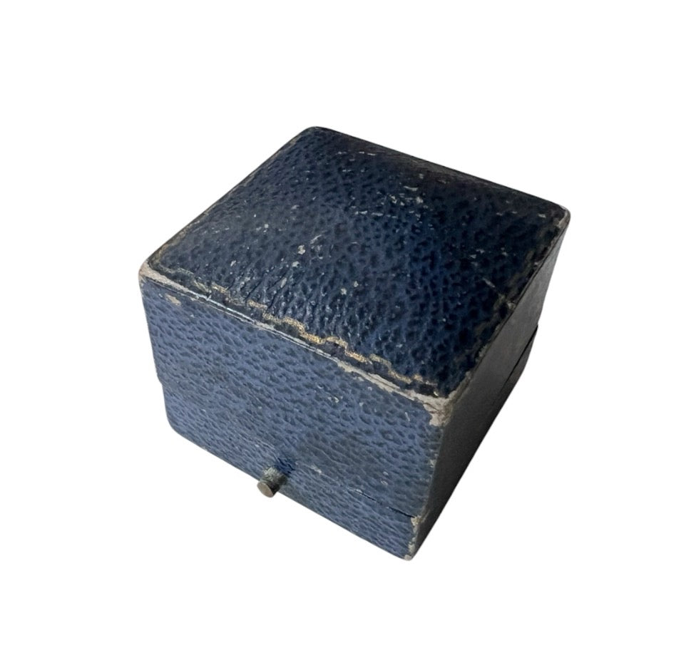 Antique M.M. Henderson Ring Box, Scottish Jewellers Case