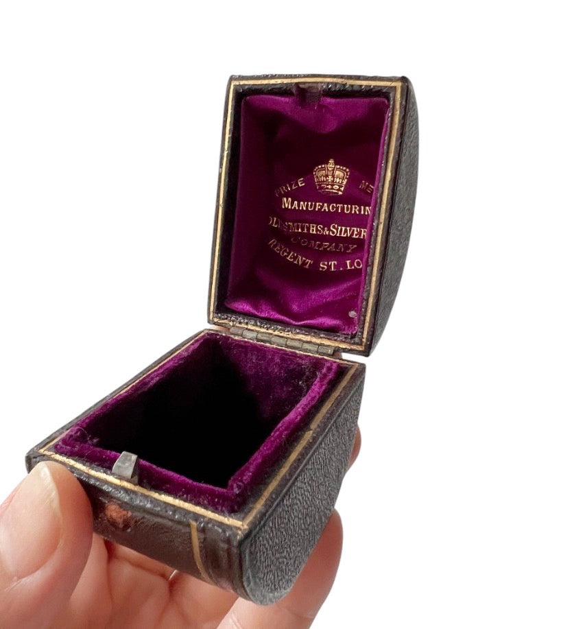 Antique Goldsmiths & Silversmiths Napkin Ring Presentation Box