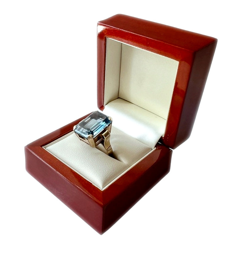 Vintage 9ct Gold Synthetic Blue Spinel Cocktail Ring, Dublin 1967, UK L / EU 51 / US 5.75