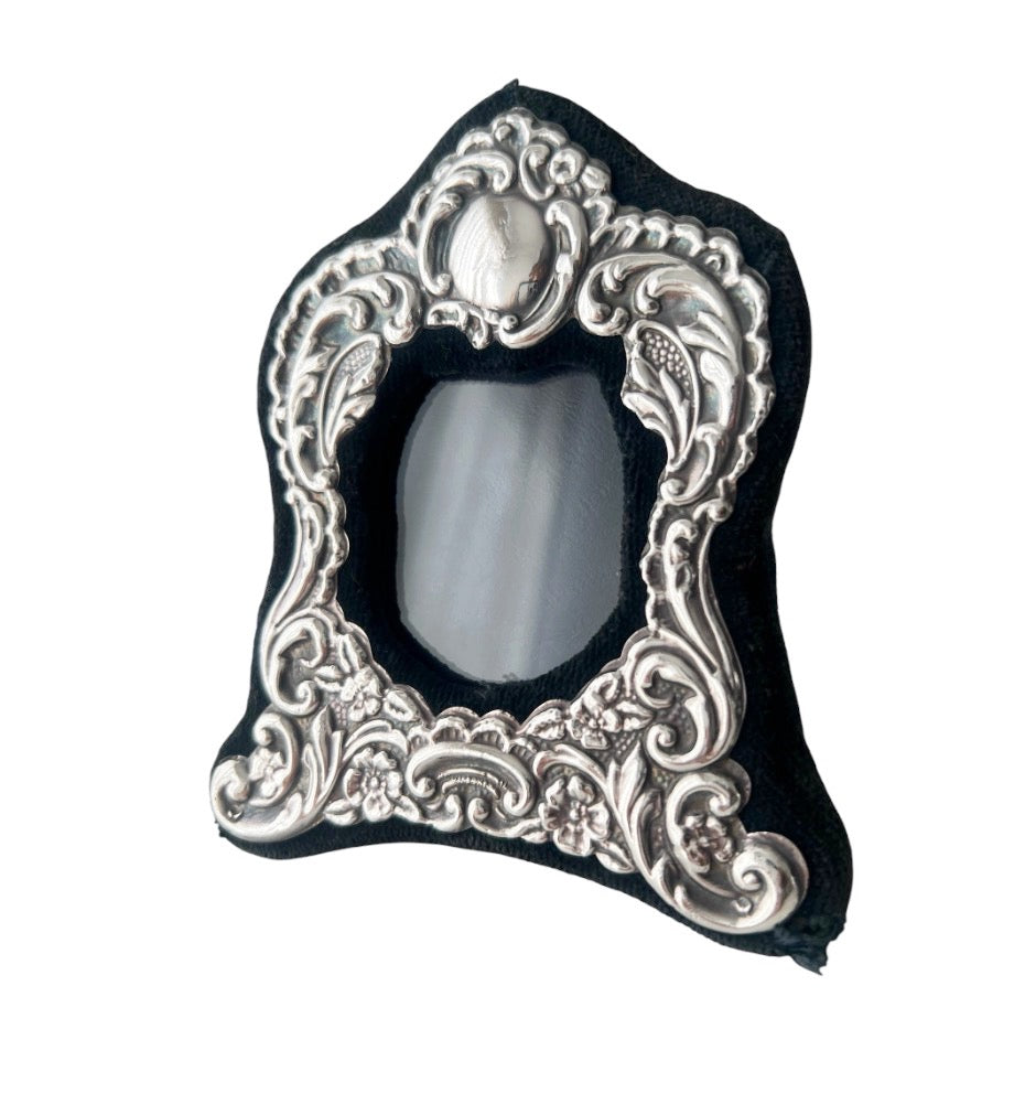 Keyford Sterling Silver Mini Photo Frame, London 1989, Scroll Design