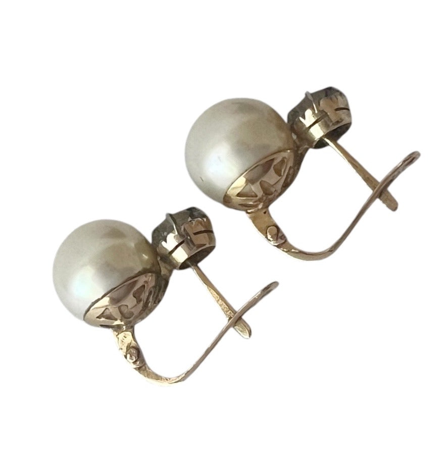 Vintage 18k Yellow Gold Faux Pearl & White Quartz Latch-Back Earrings.