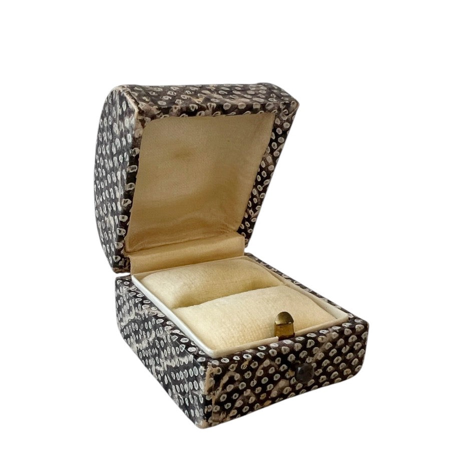 Antique Shagreen Ring Box Stingray Skin Jewellery Presentation Case Edwardian