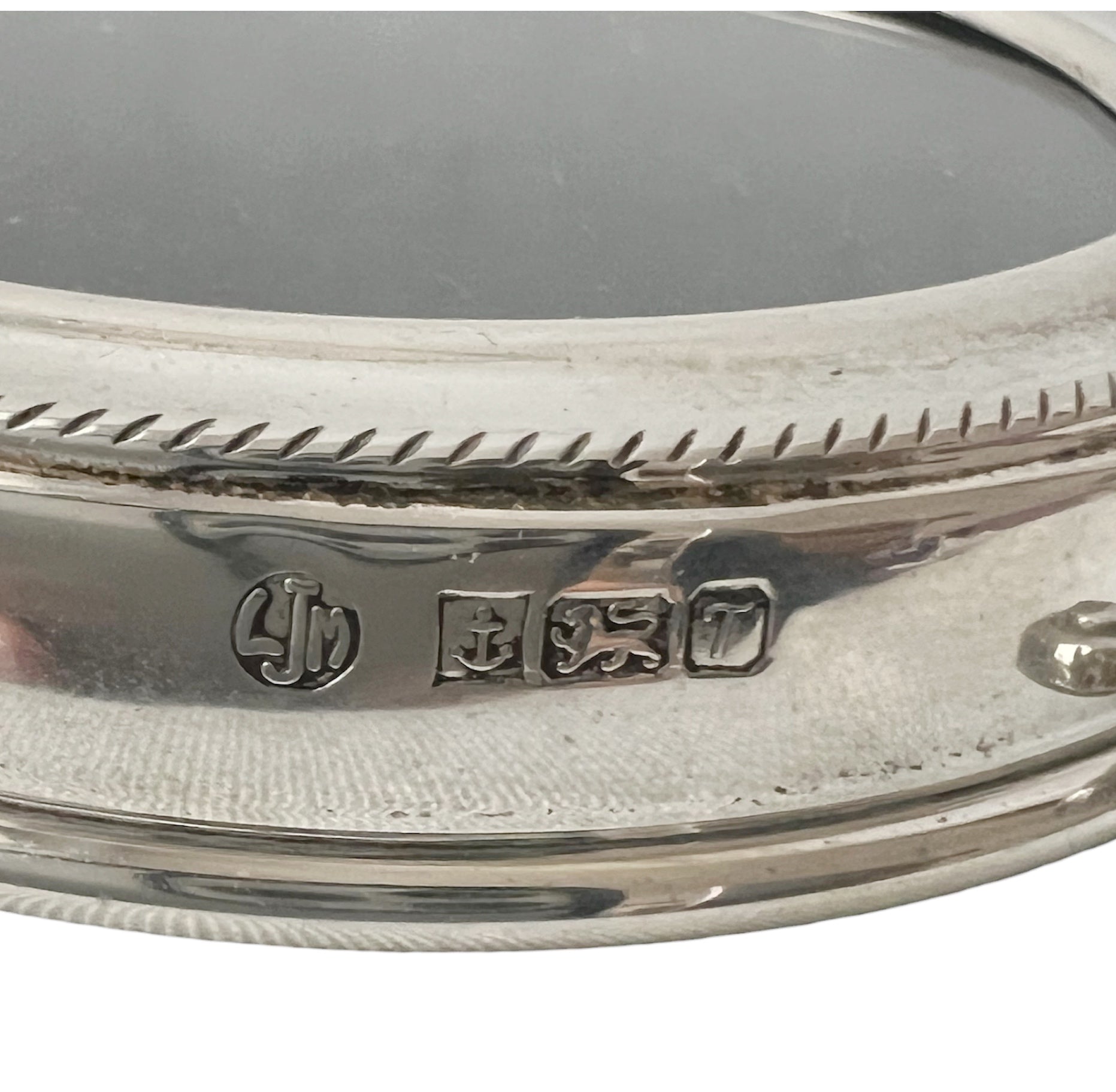 Sterling Silver Round Photo Frame Birmingham L.J.Millington Hallmarked