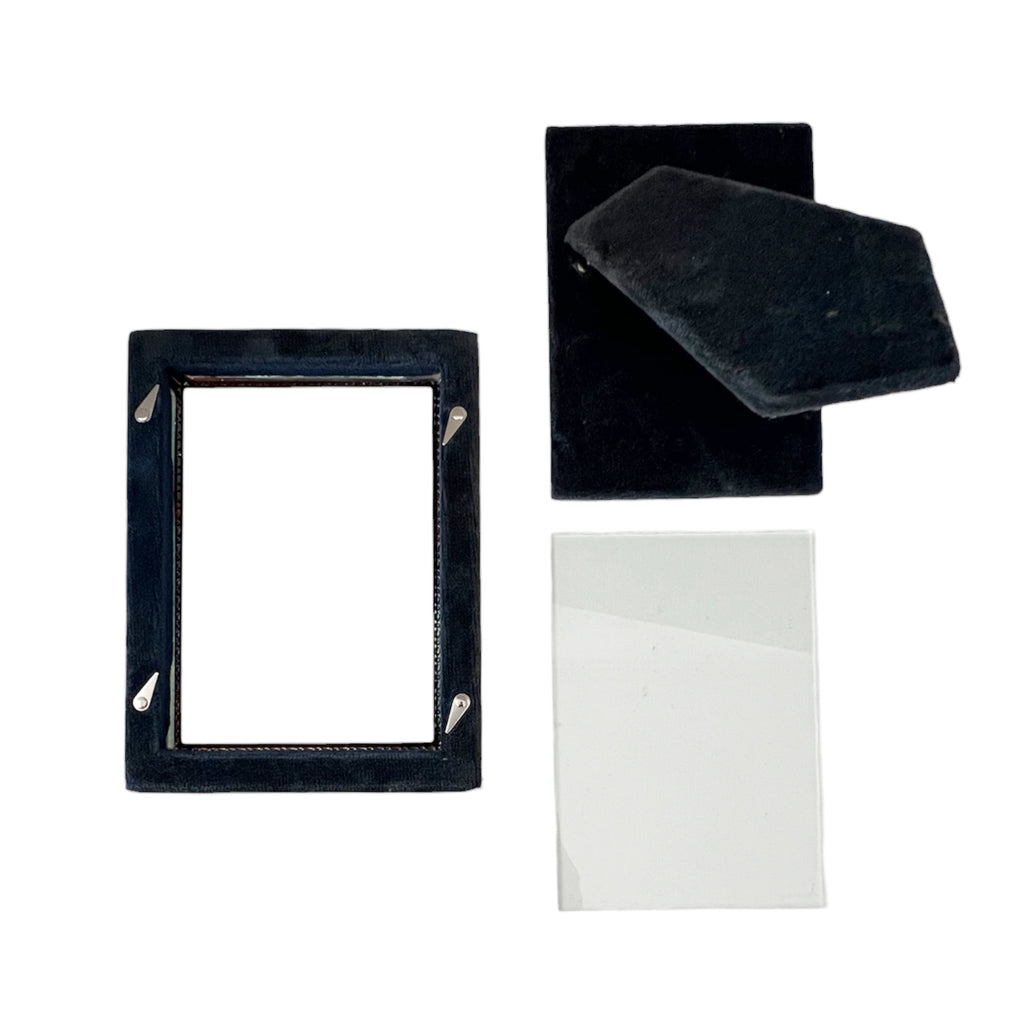Carrs Sheffield Sterling Silver Photo Frame, Beaded Border, 2001, 13 x 9 cm