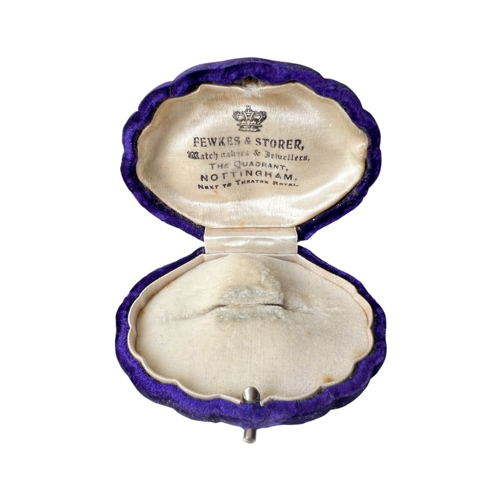 Antique Purple Velvet Brooch Box – F. Wykes & Storer Nottingham