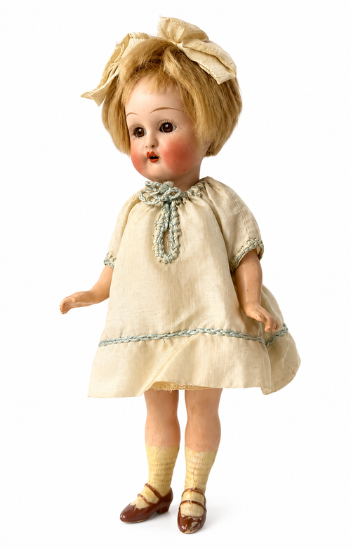 Antique Kämmer & Reinhardt Halbig Bisque Head Mignonette Doll . 19 cm - 7.5 in