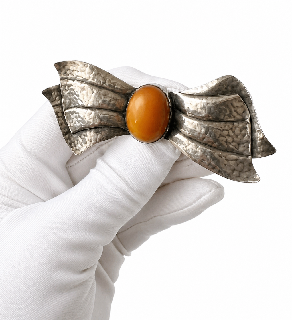 Vintage Silver Bow Brooch Baltic Amber Cabochon