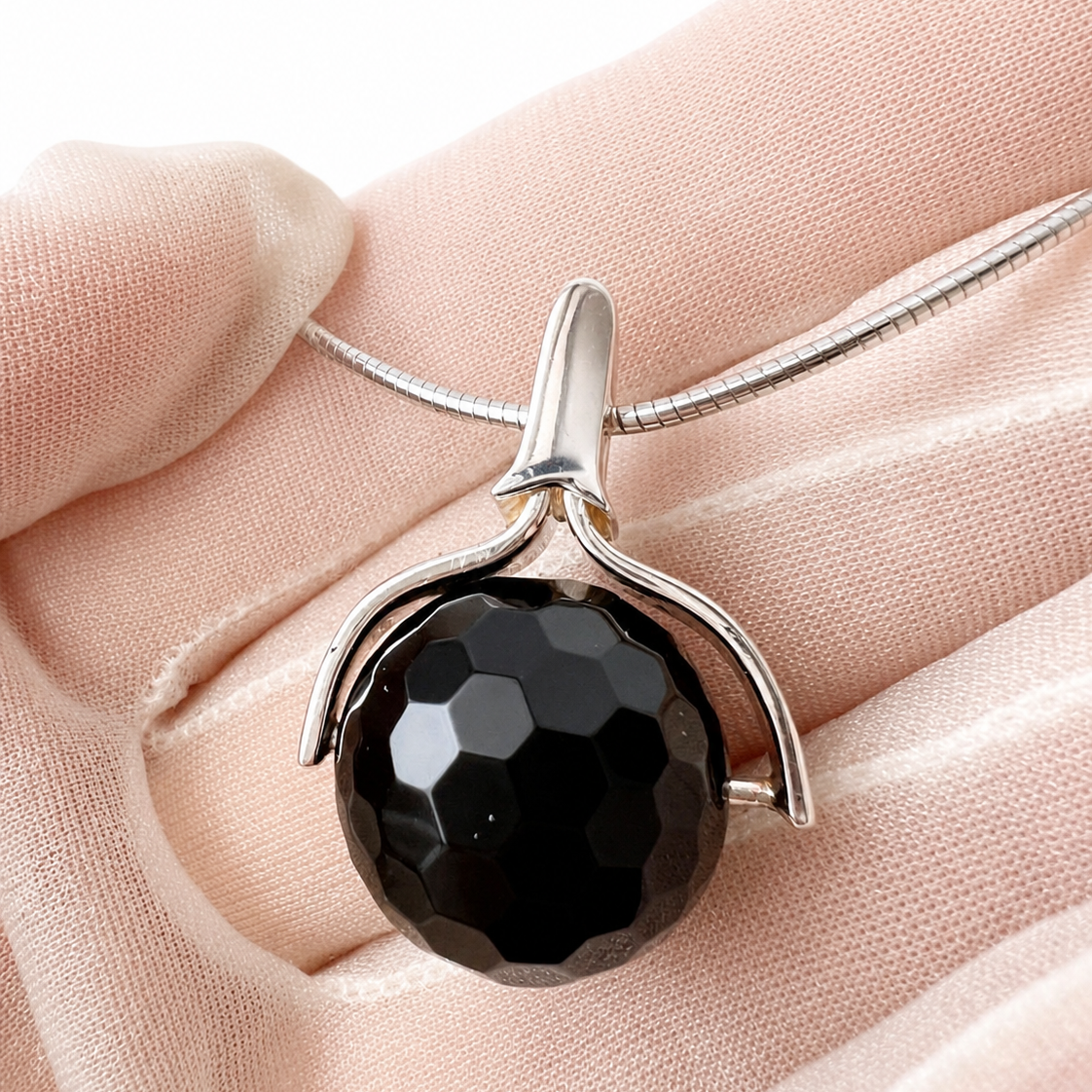 Vintage Sterling Silver 925 Black Onyx Pendant Necklace