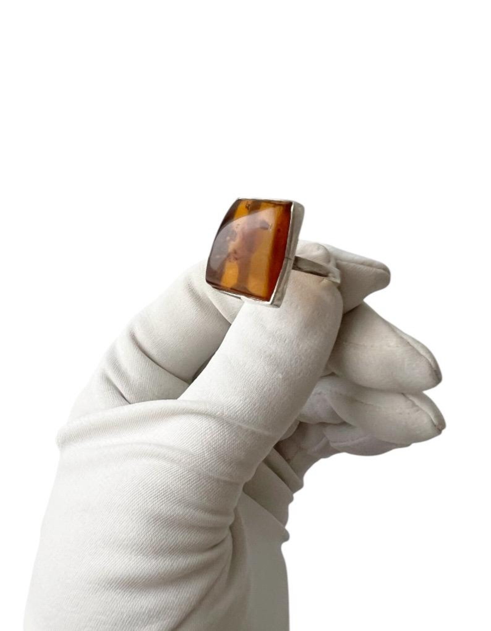 Vintage Baltic Amber Sterling Silver Ring - Honey Hue, UK size Q.