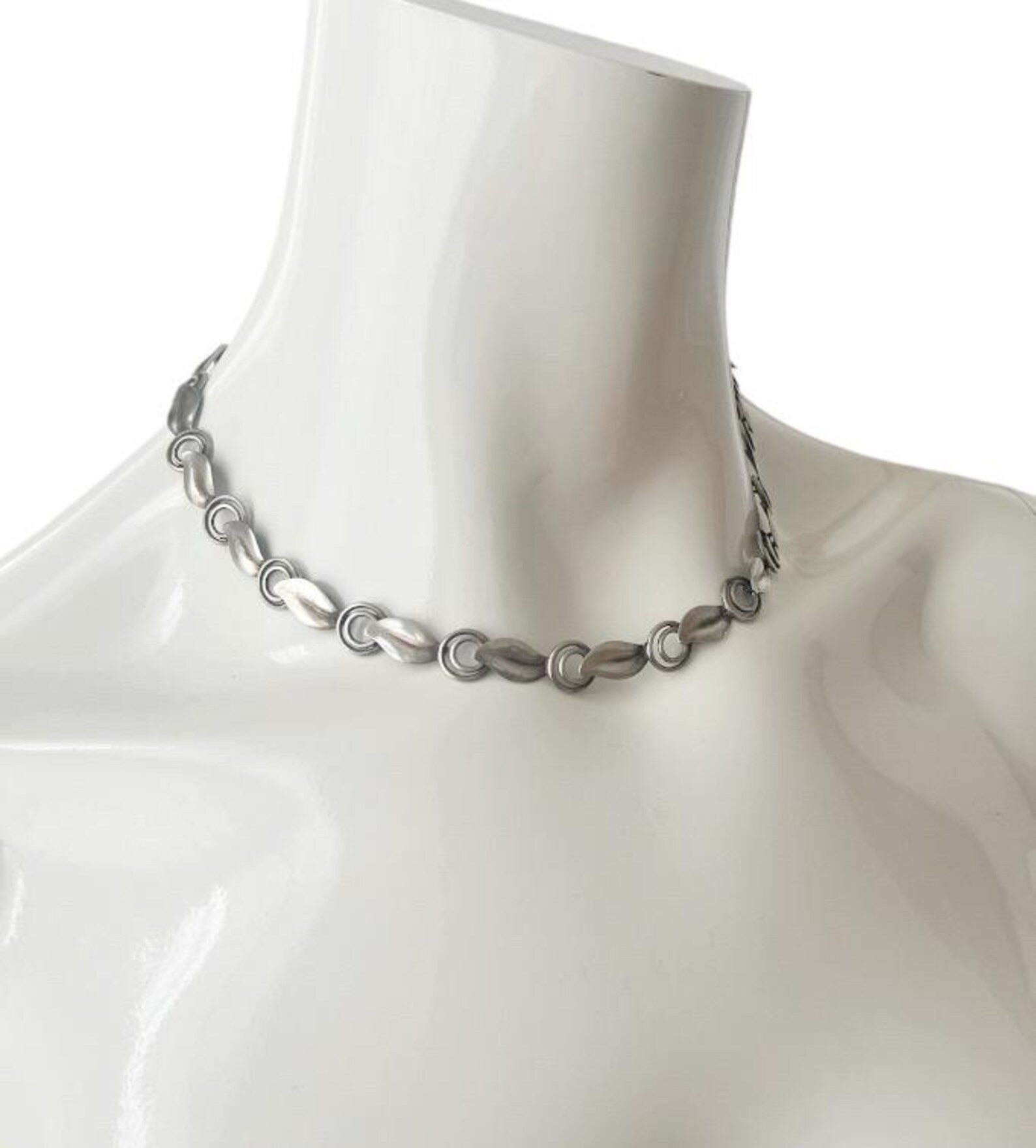Vintage TEKA Silver Choker Necklace – Mid-Century Minimalist Design