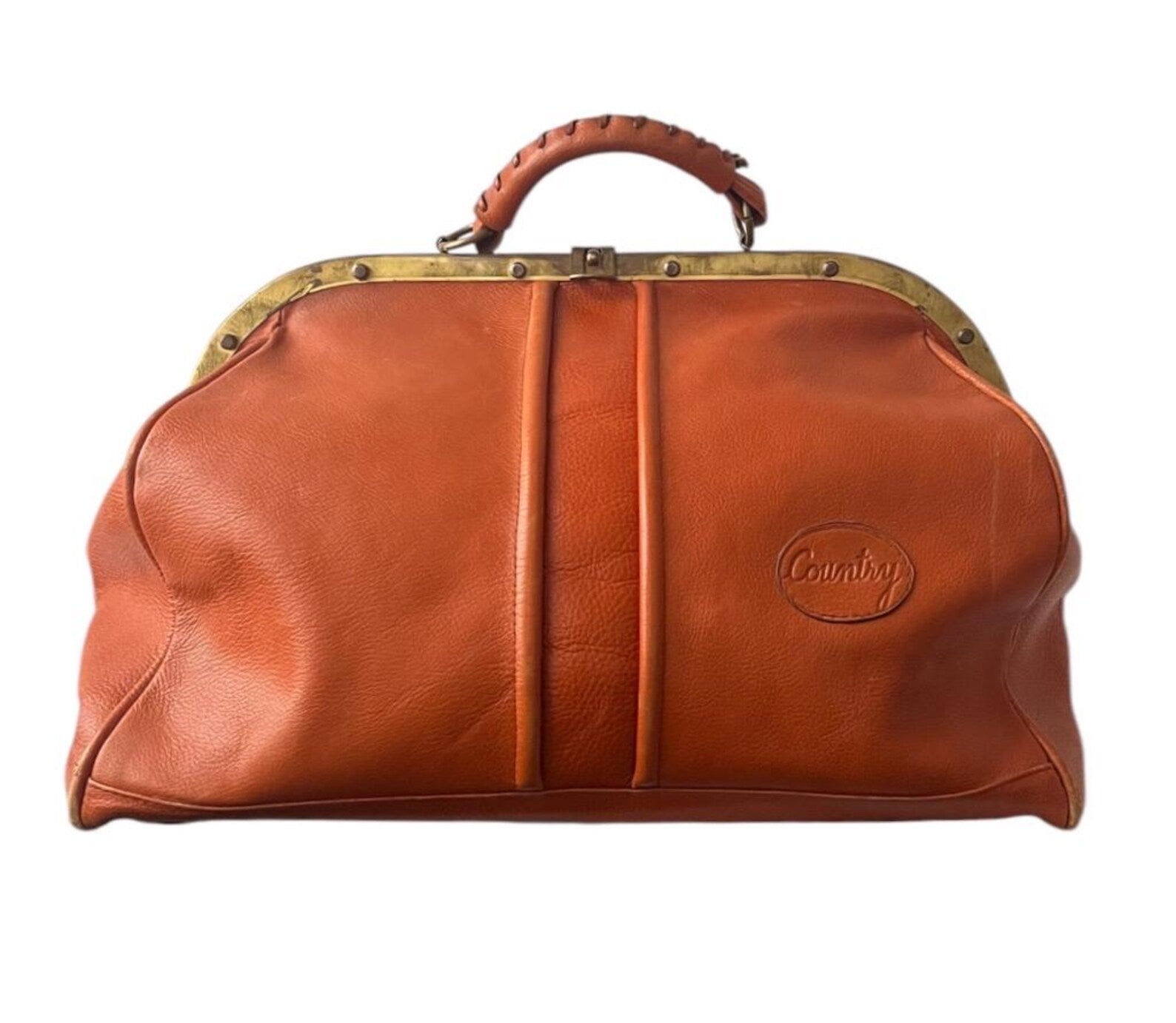 Vintage Leather Weekender Bag – Retro Gentleman’s Travel Duffle, Soft Tan Leather, Brass Hardware