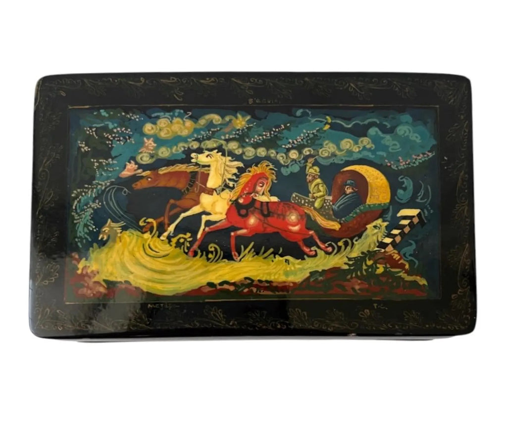 Palekh Lacquer Box Troika Scene Signed T.C. USSR Hand Painted
