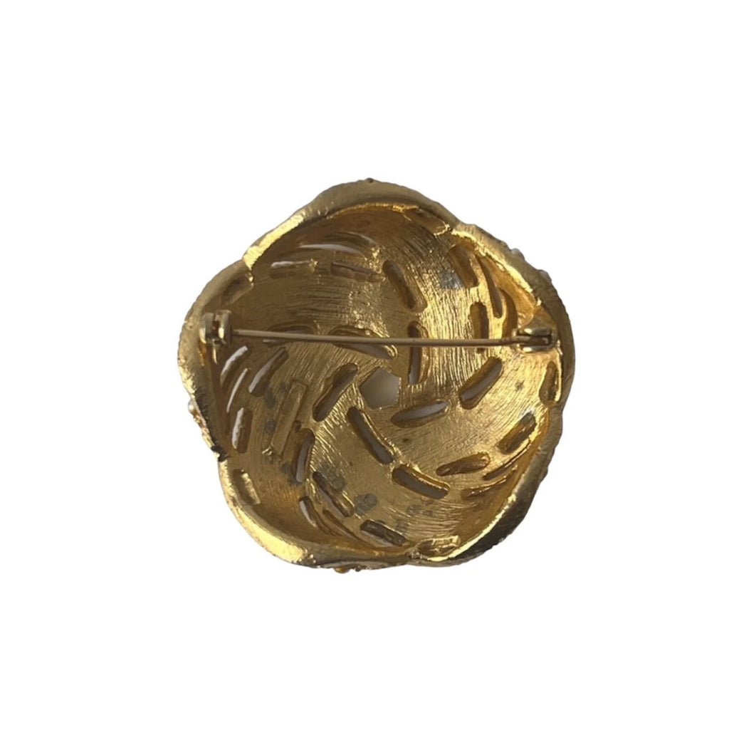 Vintage Love Knot Ribbon Brooch.