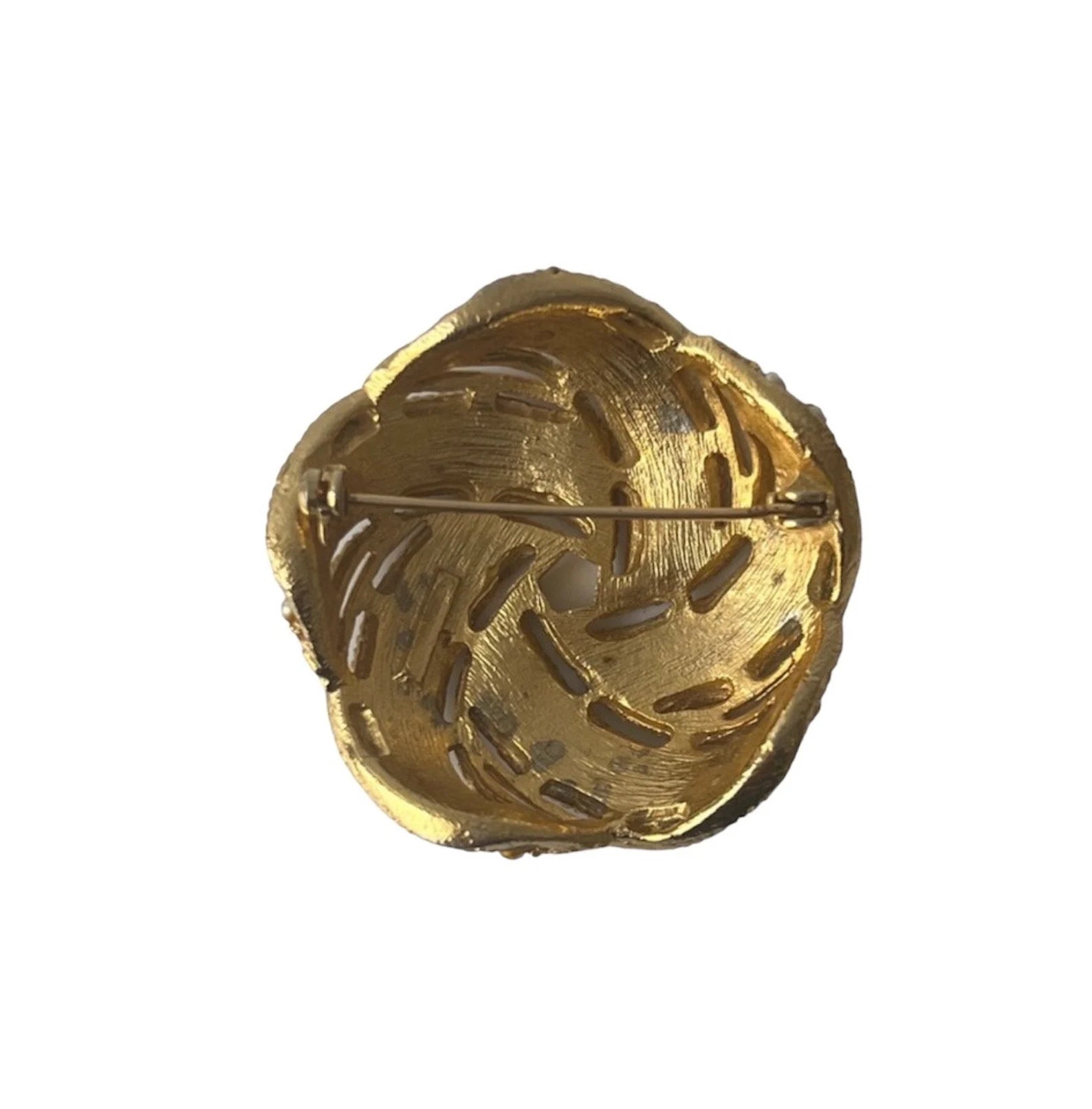 Vintage Love Knot Ribbon Brooch.