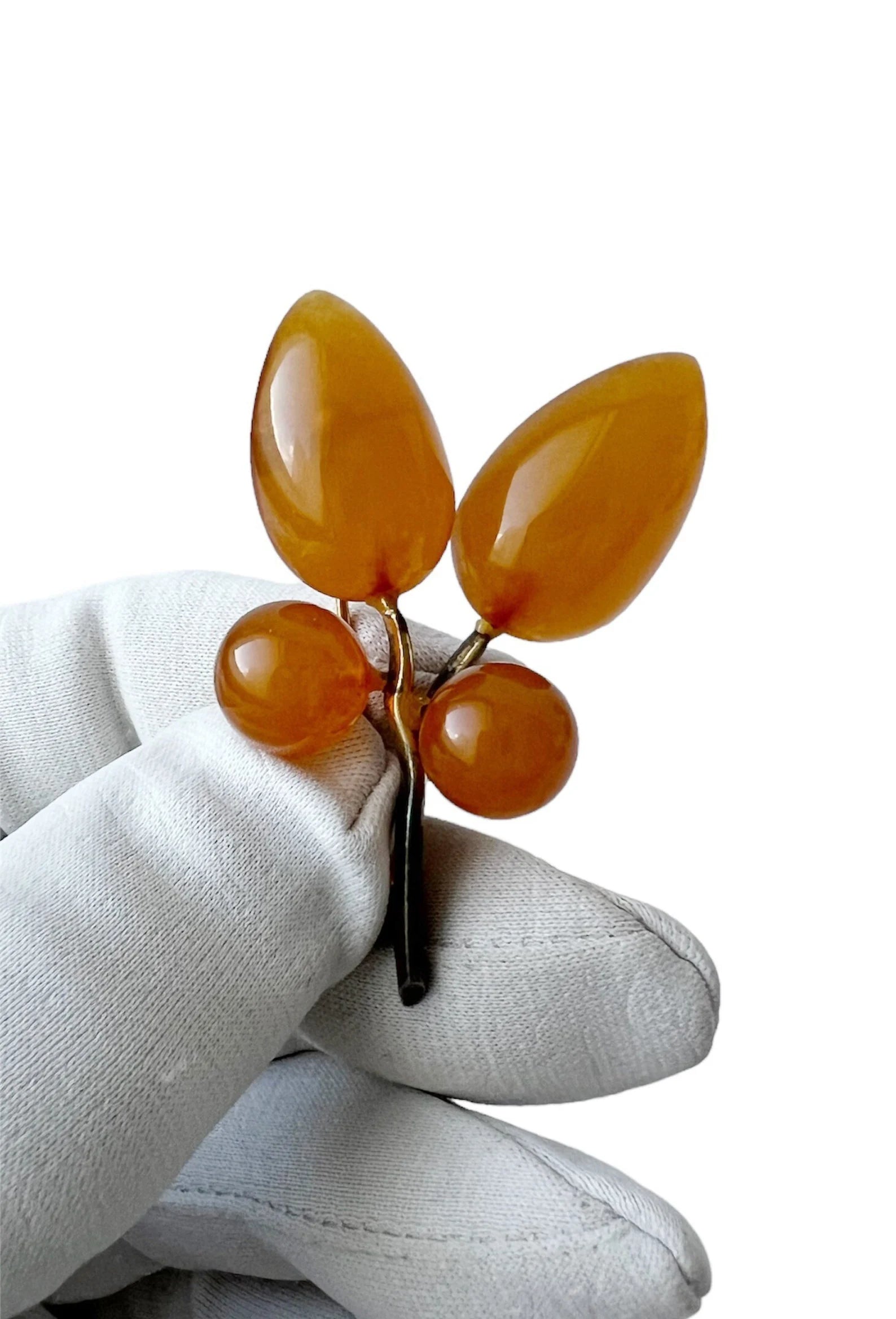 Vintage Leaves Brooch. Silver and  Baltic Amber