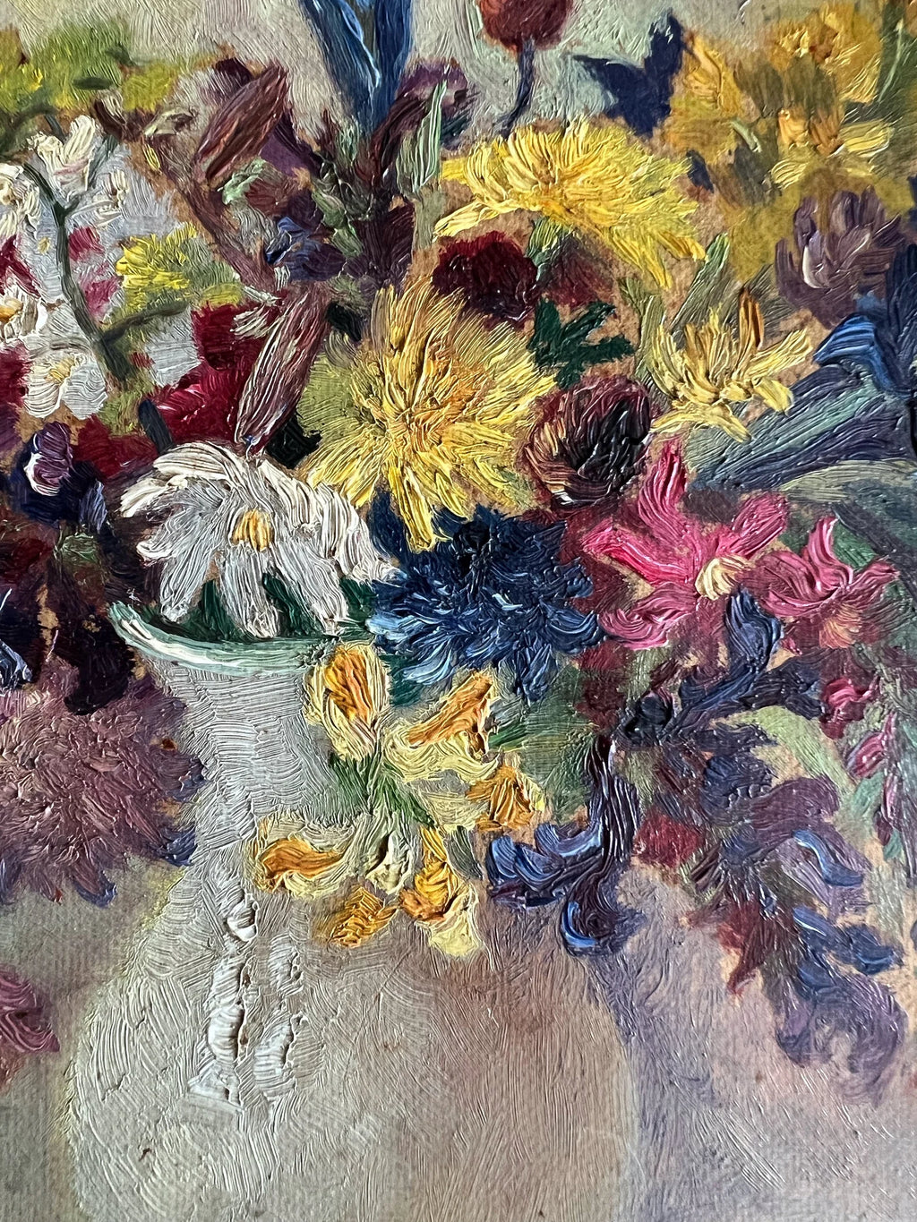 Floral Still Life Oil Painting by Hedda Hawlitzek (1900–1974). Mid-Century Signed Art