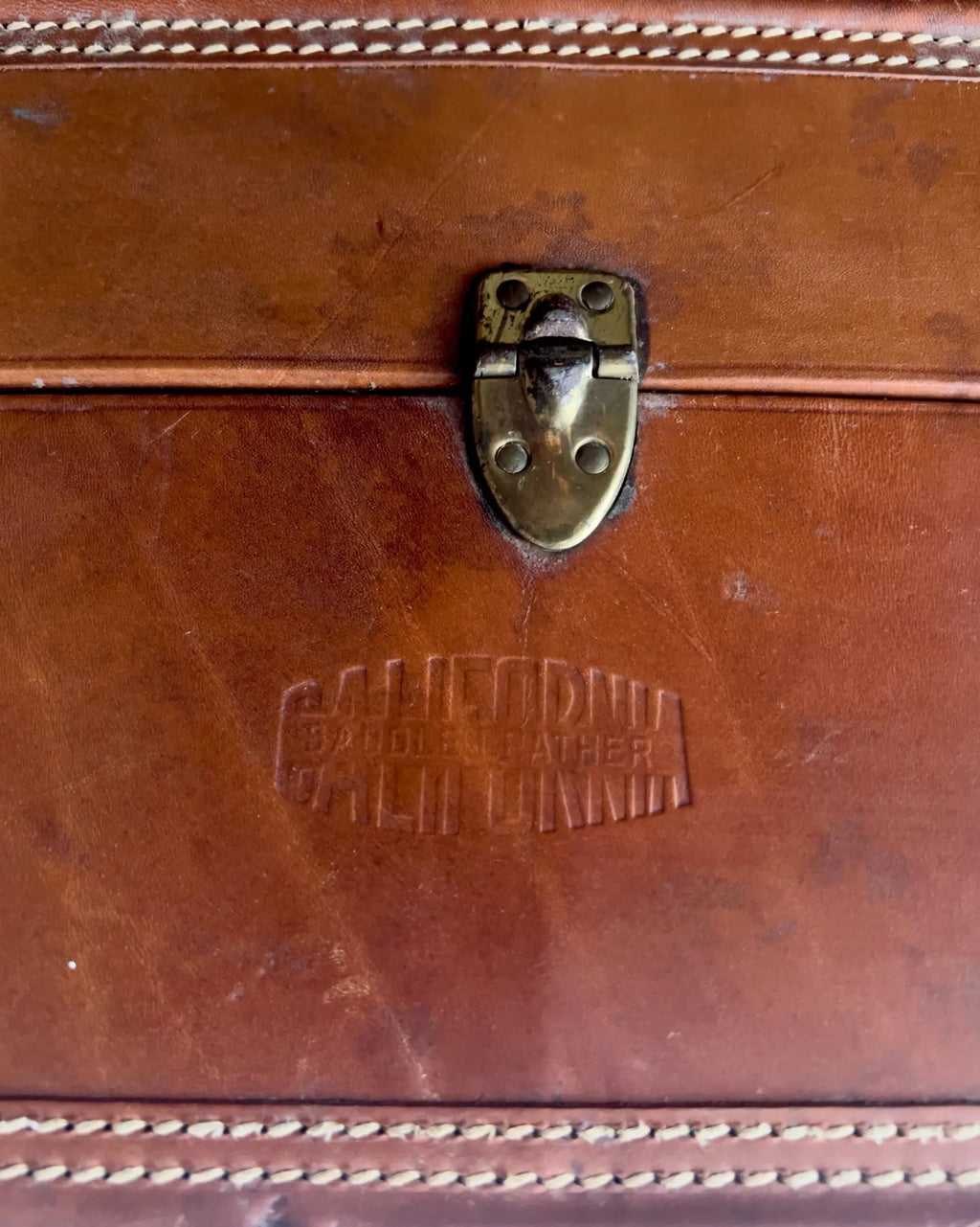 Antique Belber Suitcase 1910s – California Saddle Leather Trunk, Brass Hardware, Early 1900s Travel Luggage