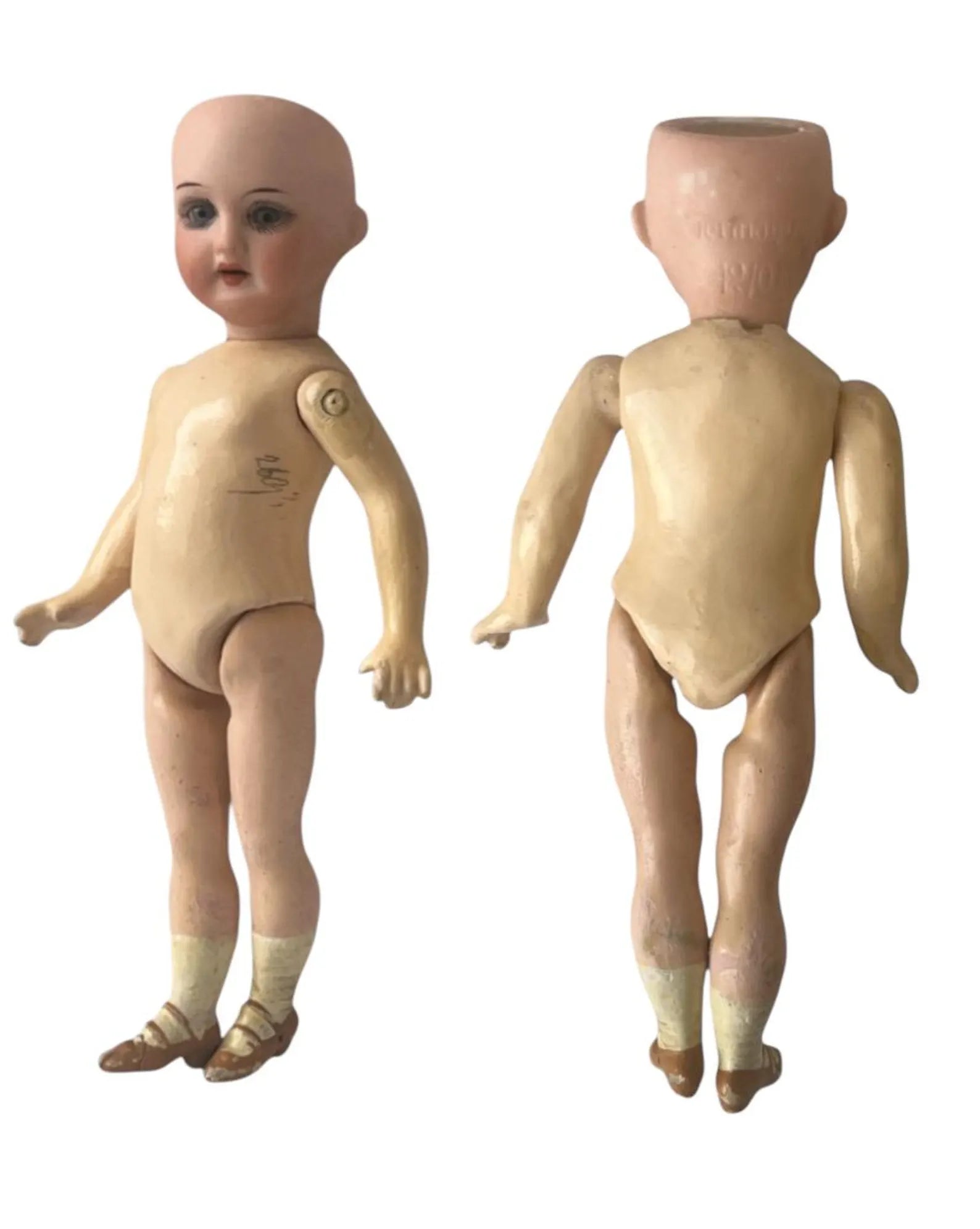 Antique German Mignonette Doll. Kestner or Armand Marseille. 18 cm (7 in) Circa 1890-1900s.