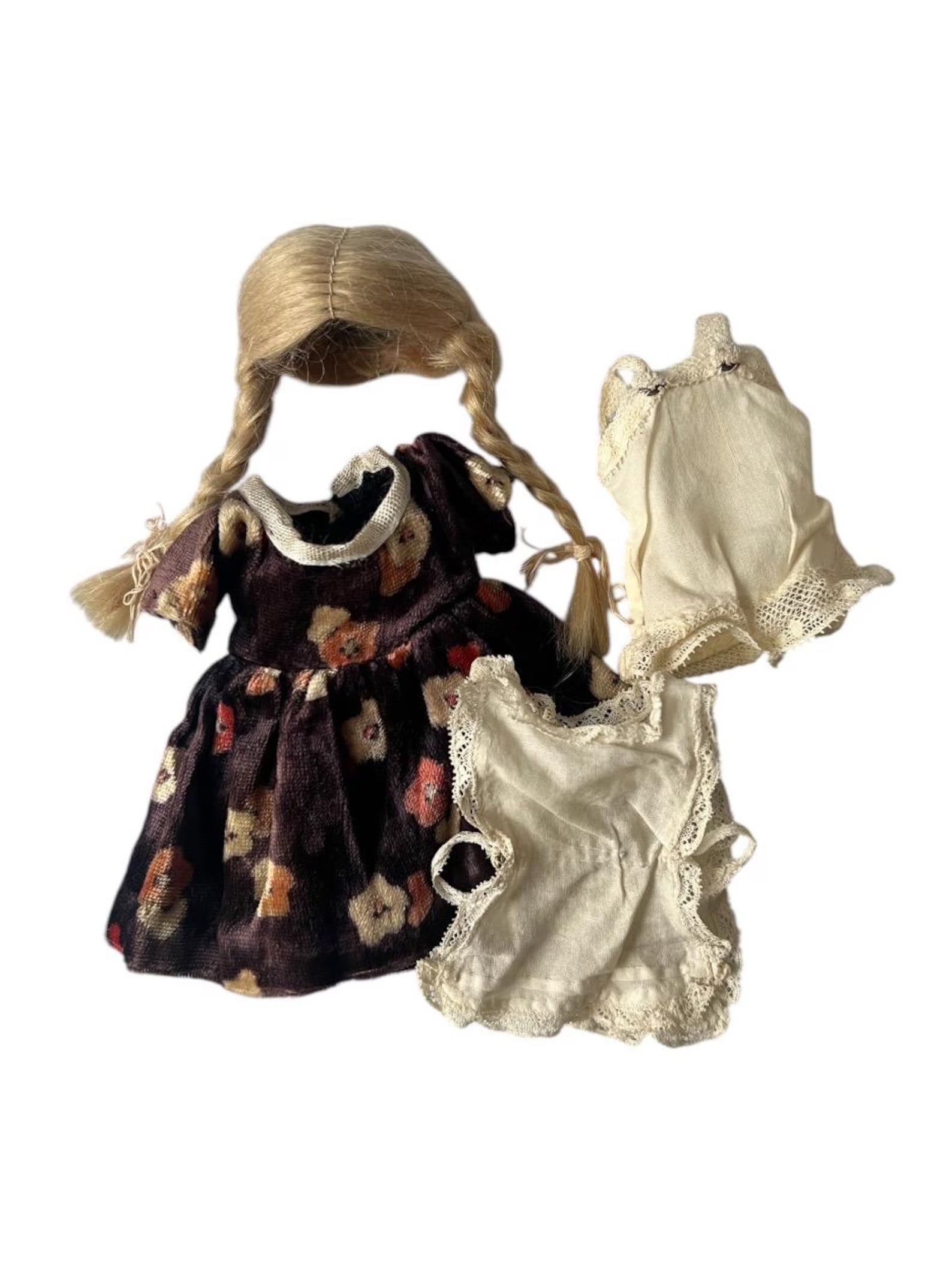 Antique Kammer & Reinhardt Bisque Mignonette Doll: 7.5" Sleeping Eyes