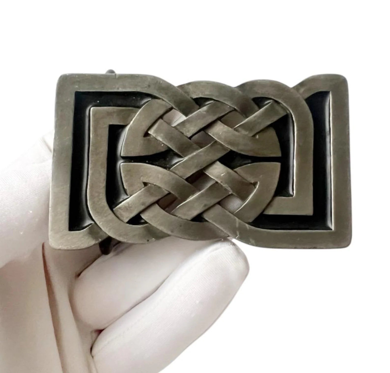 Vintage 1999 Bergamot Pewter Celtic Knot Belt Buckle.