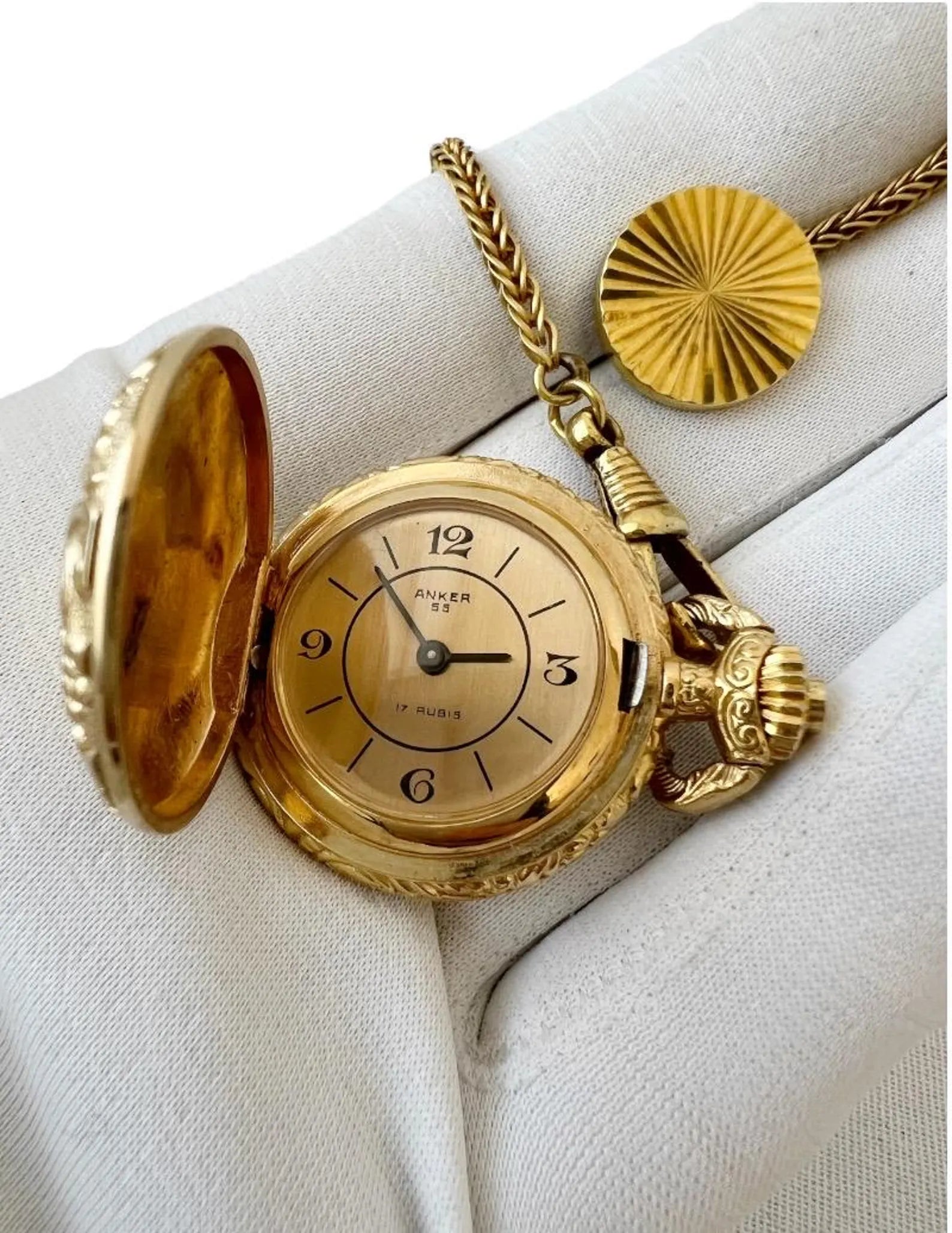 Vintage Gold-Plated Small Pocket Watch - ANKER 55 - 17 Rubis