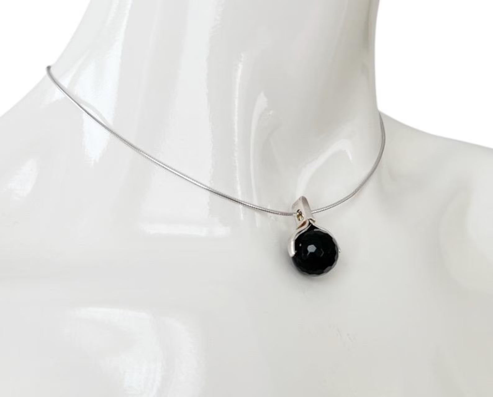 Vintage Sterling Silver 925 Black Onyx Pendant Necklace