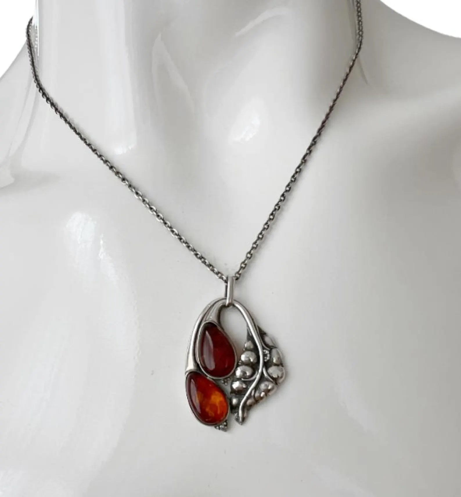 Vintage Silver & Baltic Amber Leaf Pendant Necklace.