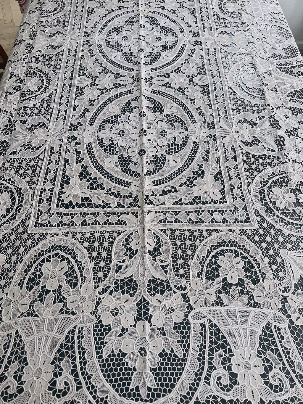 Antique Point de Venise Lace Tablecloth & Napkins - Floral Needlepoint - 1880-1920