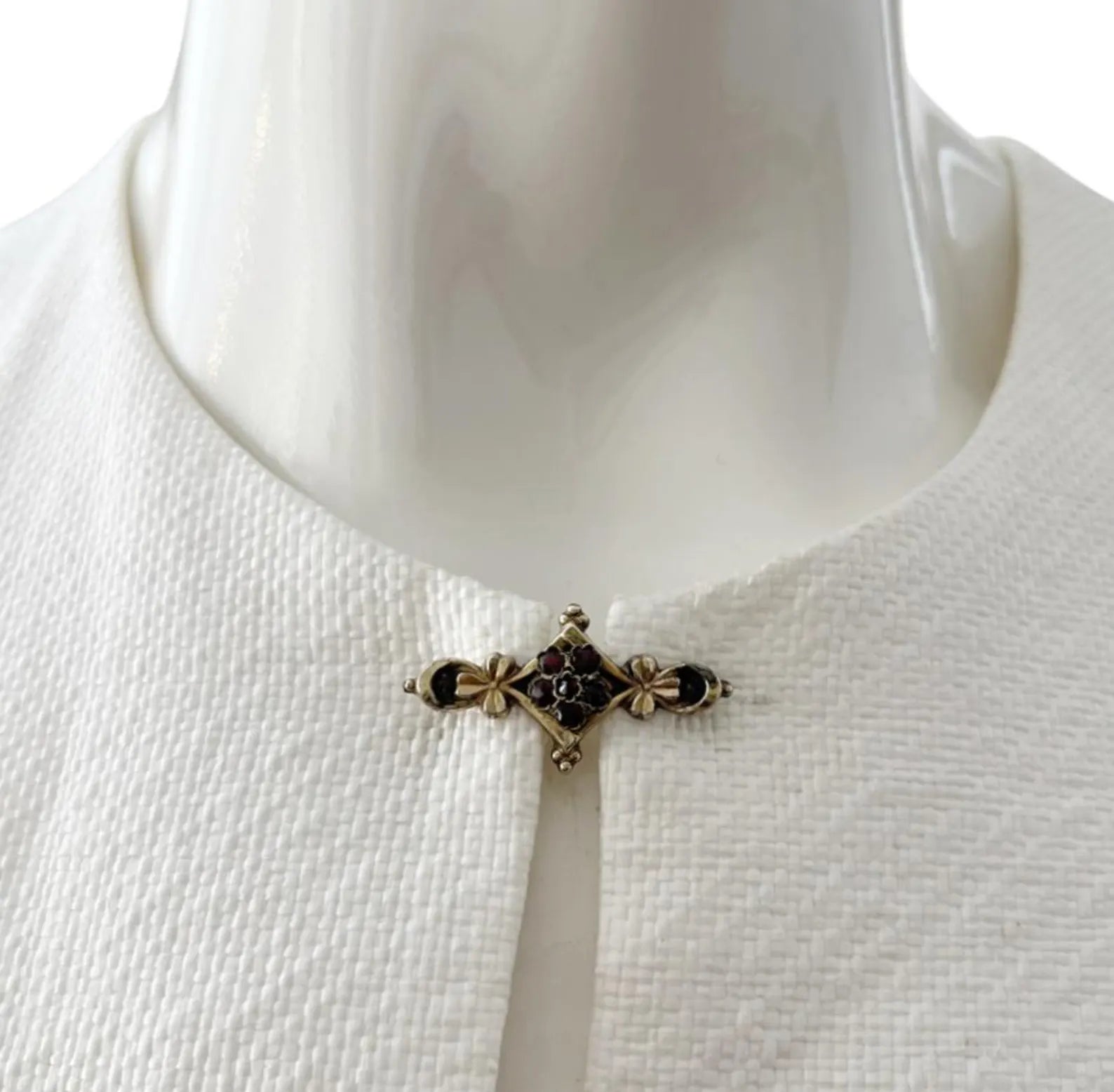 Antique Garnet Brooch.