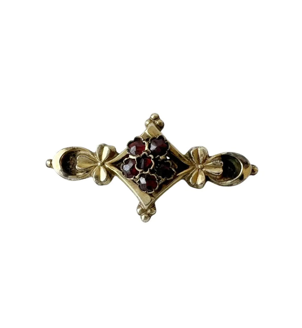Antique Garnet Brooch.