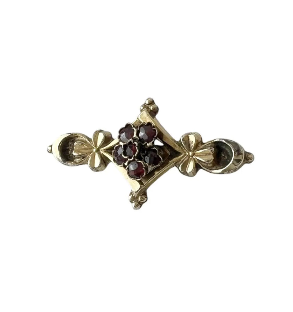 Antique Garnet Brooch.