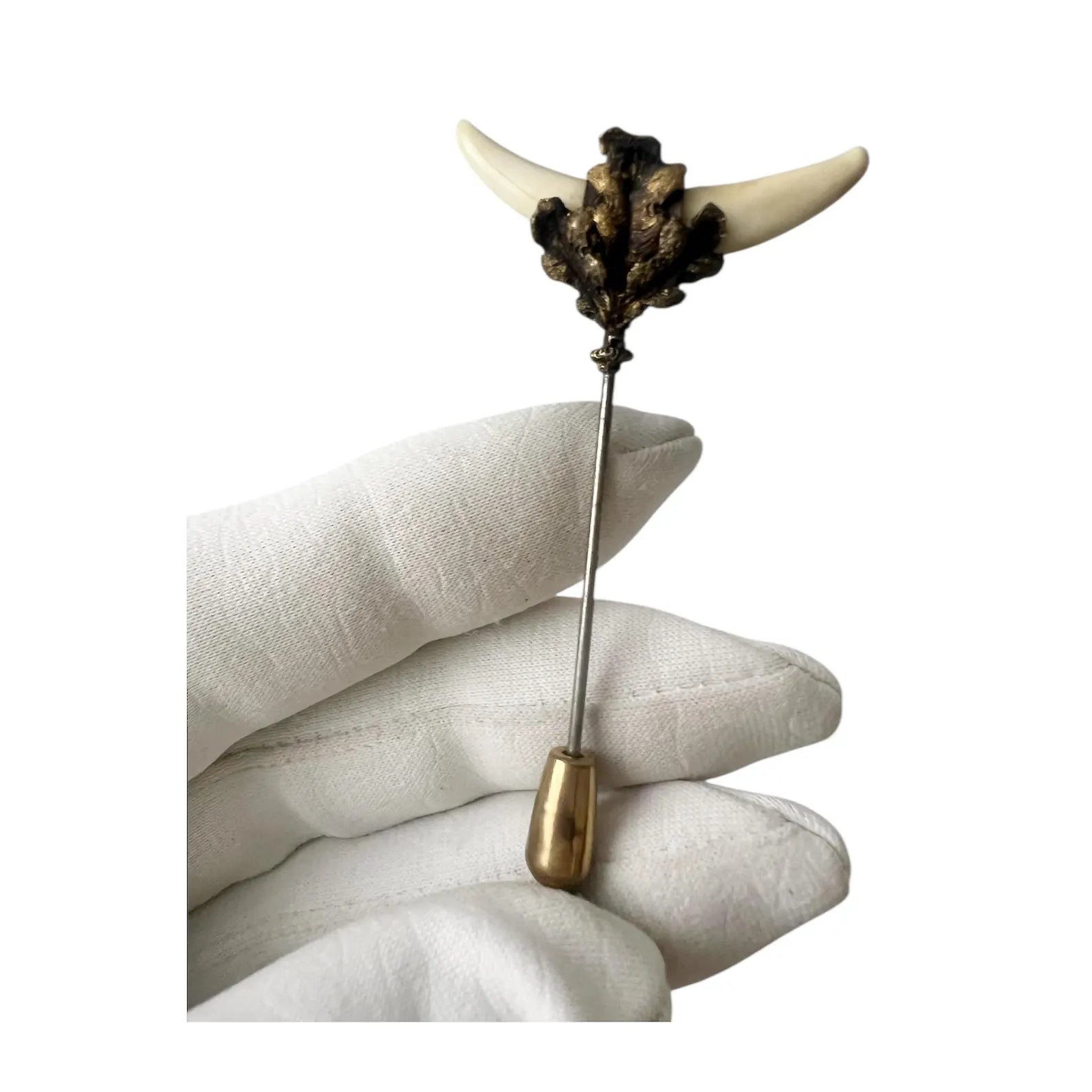 Vintage Charivari Stick Pin and Brooch Set. Alpine Horn Motif & Oak Leaf Jewellery