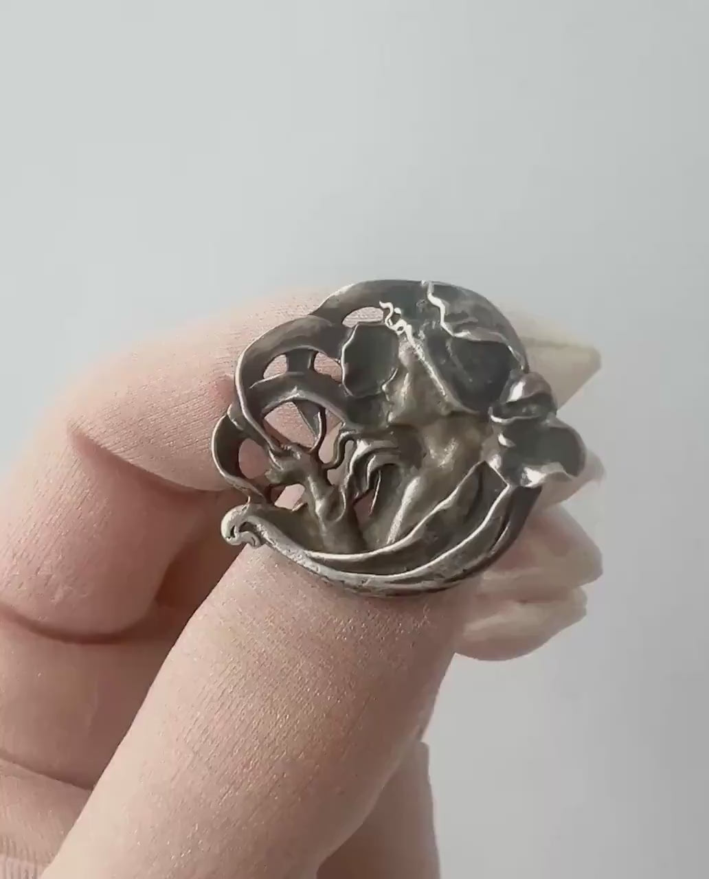 Art Nouveau Style Sterling Silver Brooch Pendant.