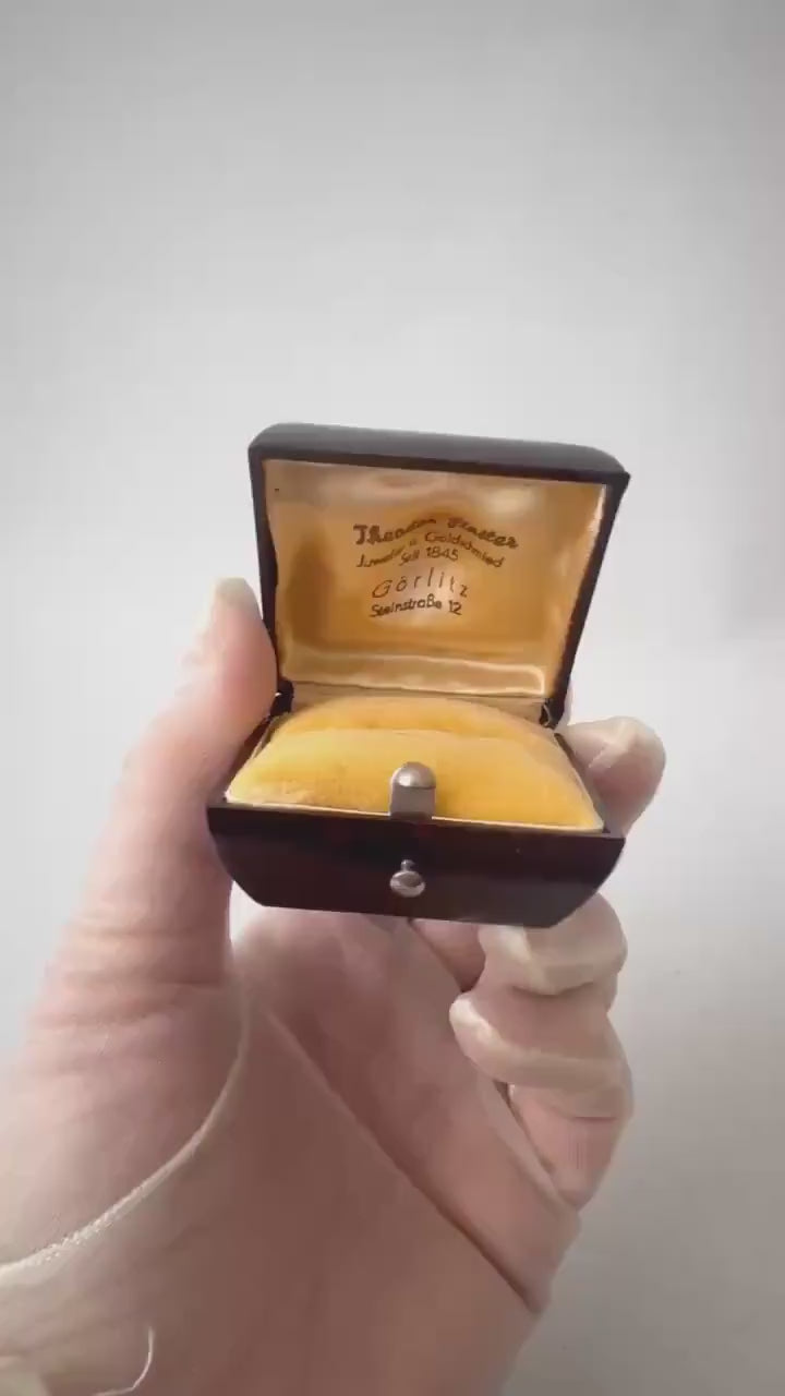 Vintage Bakelite Ring Jewellery Box in Art Deco Style